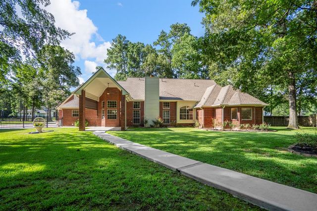 24 Wind River Drive, Conroe, TX 77384