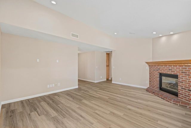 1841 S Willow Creek Dr, Tracy, CA 95376