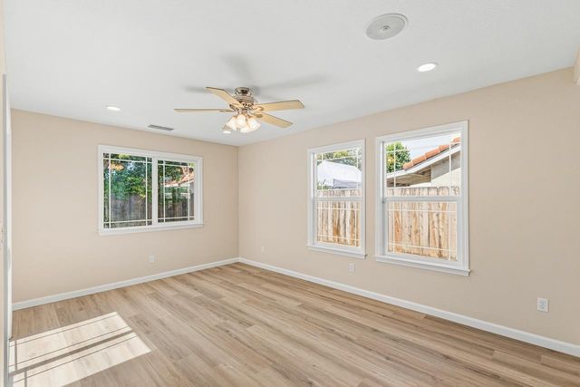 1841 S Willow Creek Dr, Tracy, CA 95376