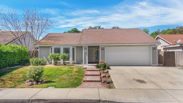 1841 S Willow Creek Dr, Tracy, CA 95376