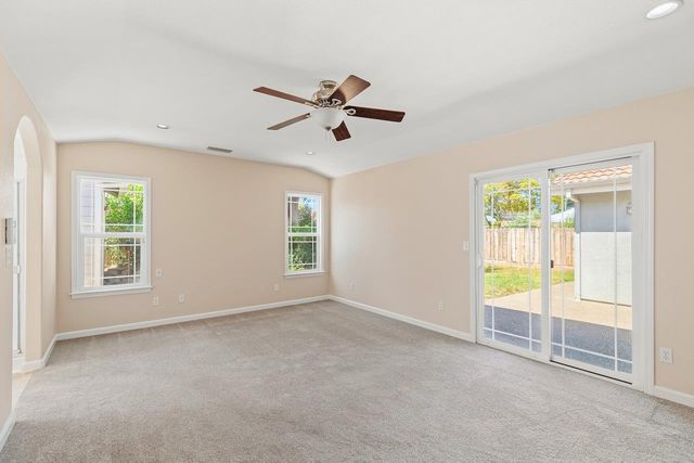 1841 S Willow Creek Dr, Tracy, CA 95376