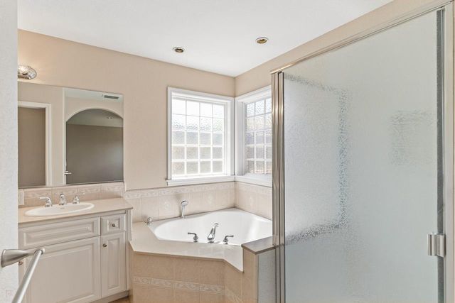 1841 S Willow Creek Dr, Tracy, CA 95376