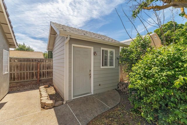 1841 S Willow Creek Dr, Tracy, CA 95376