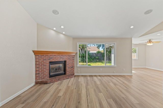 1841 S Willow Creek Dr, Tracy, CA 95376