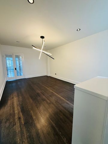 431 S East Avenue 1N, Oak Park, IL 60302