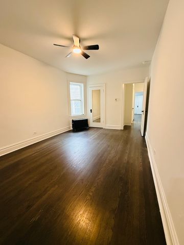 431 S East Avenue 1N, Oak Park, IL 60302
