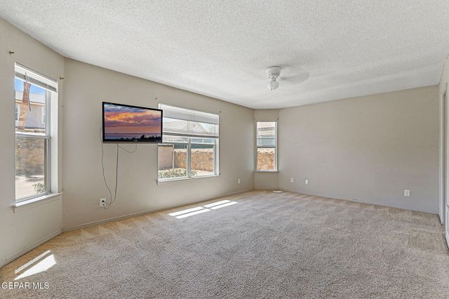 409 DESERT CHICORY Street, El Paso, TX 79928