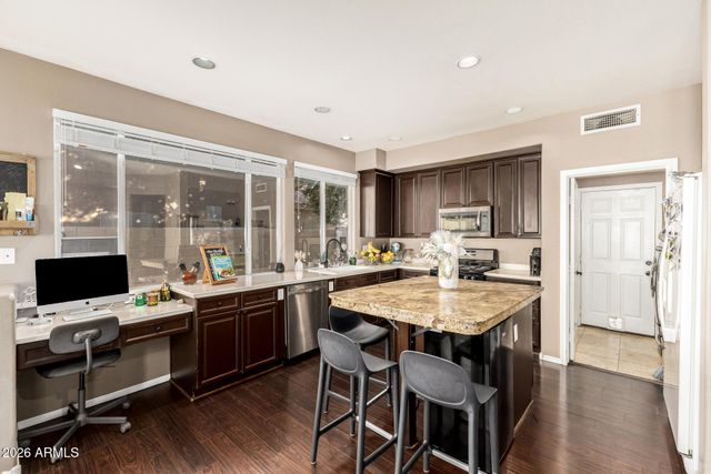 5978 W AURORA Drive, Glendale, AZ 85308