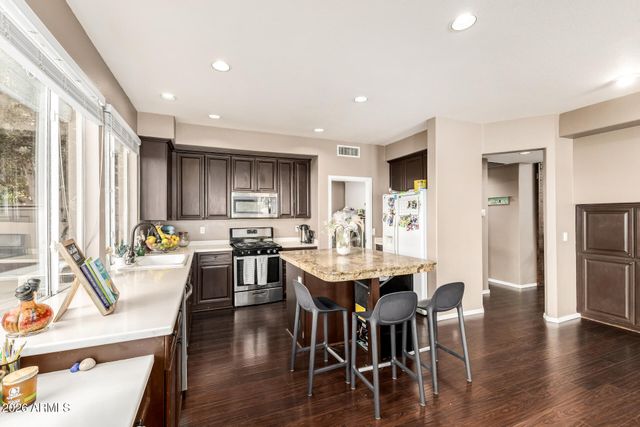 5978 W AURORA Drive, Glendale, AZ 85308