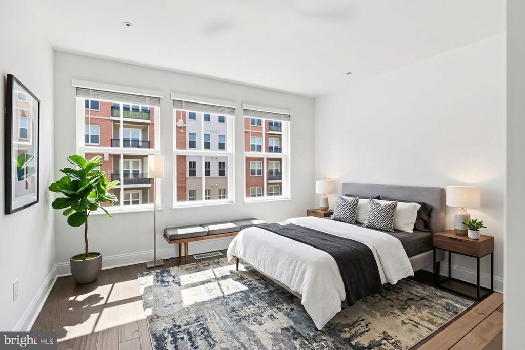 Image 27 of property listing at 7140 BANBURY DR, Hanover, MD 21076