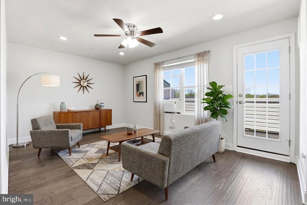 Image 31 of property listing at 7140 BANBURY DR, Hanover, MD 21076