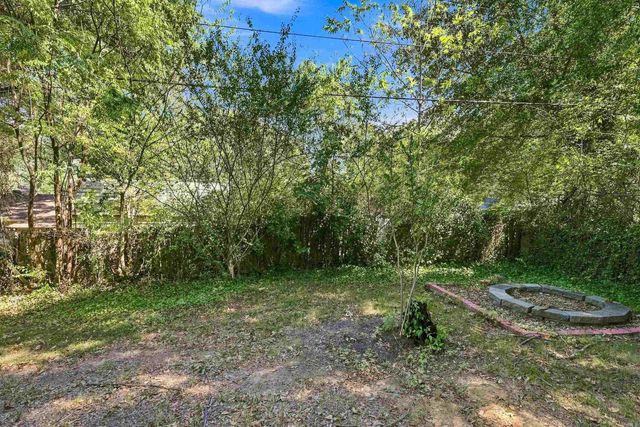 27 Greenway Drive, Little Rock, AR 72209