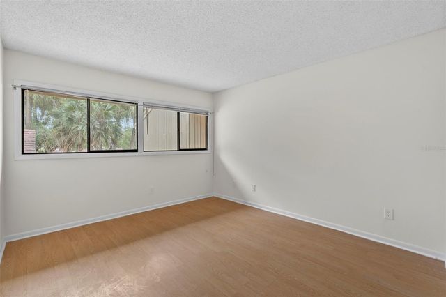 100 HIDDEN OAK DRIVE, Longwood, FL 32779