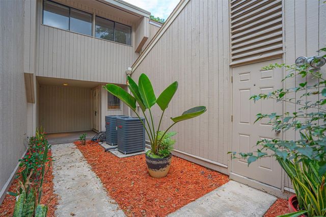 100 HIDDEN OAK DRIVE, Longwood, FL 32779