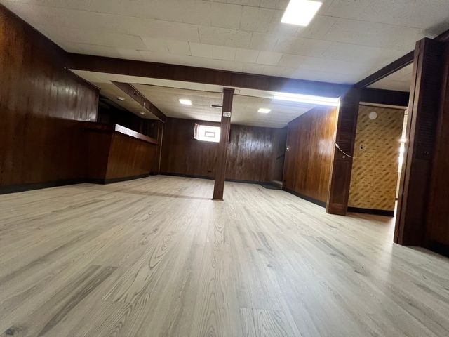 7427 TRIPP Avenue, Skokie, IL 60076