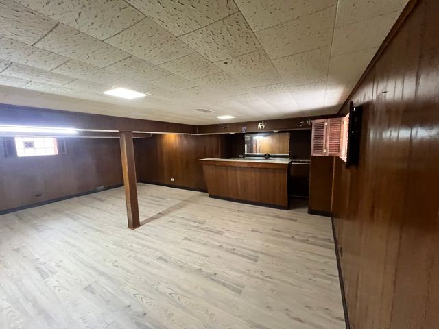 7427 TRIPP Avenue, Skokie, IL 60076