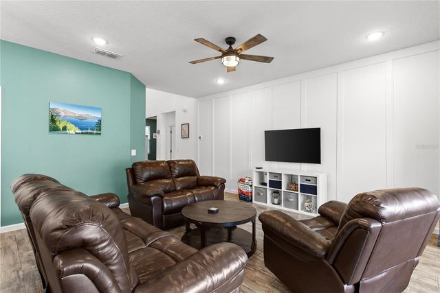 2527 NATOMA BOULEVARD, Mount Dora, FL 32757