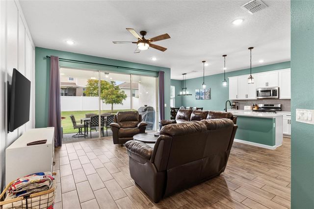 2527 NATOMA BOULEVARD, Mount Dora, FL 32757