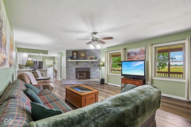 4844 E County Road 700 S, Mooresville, IN 46158