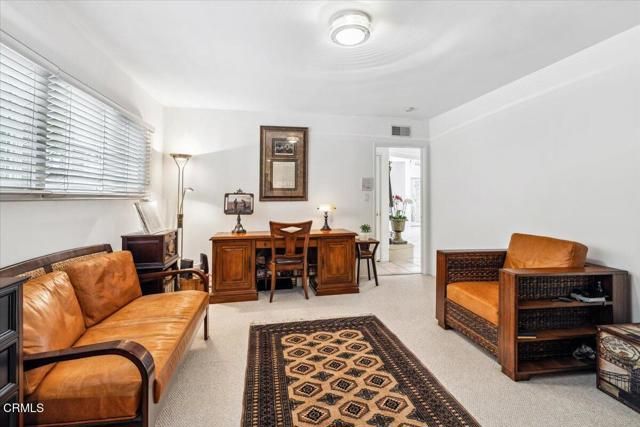 4959 Brewster Drive, Tarzana (los Angeles), CA 91356