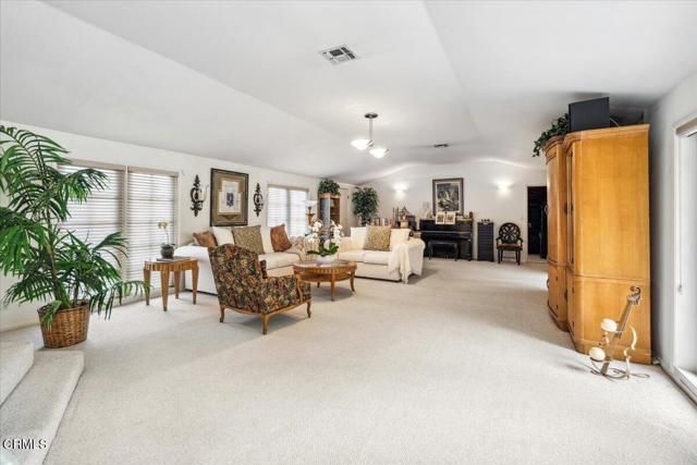 4959 Brewster Drive, Tarzana (los Angeles), CA 91356