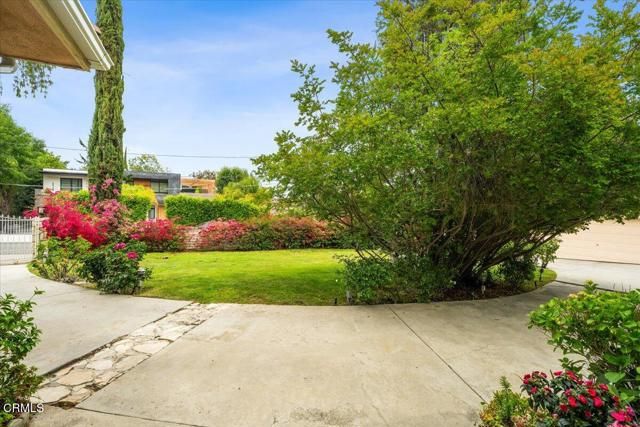 4959 Brewster Drive, Tarzana (los Angeles), CA 91356