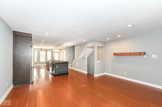 554 E Vermont Street, Indianapolis, IN 46202