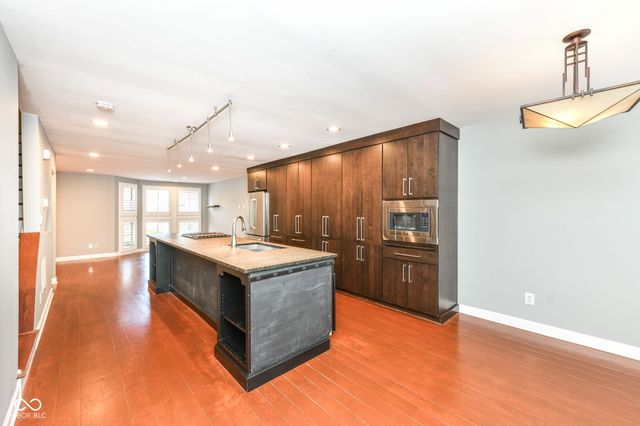 554 E Vermont Street, Indianapolis, IN 46202