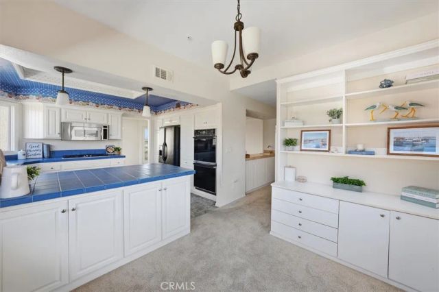 4207 Harbour Island, Oxnard, CA 93035