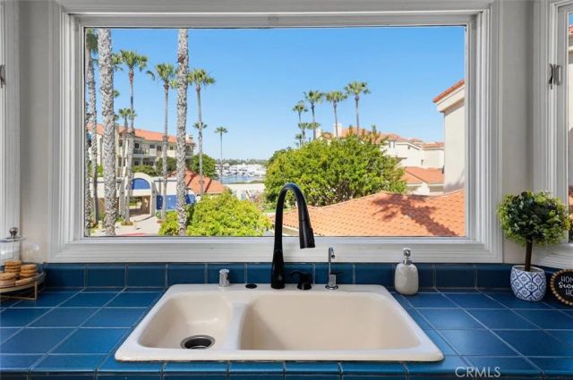 4207 Harbour Island, Oxnard, CA 93035