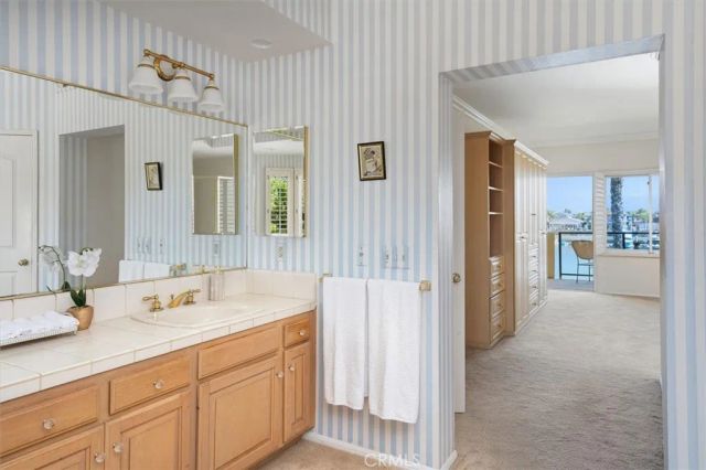 4207 Harbour Island, Oxnard, CA 93035