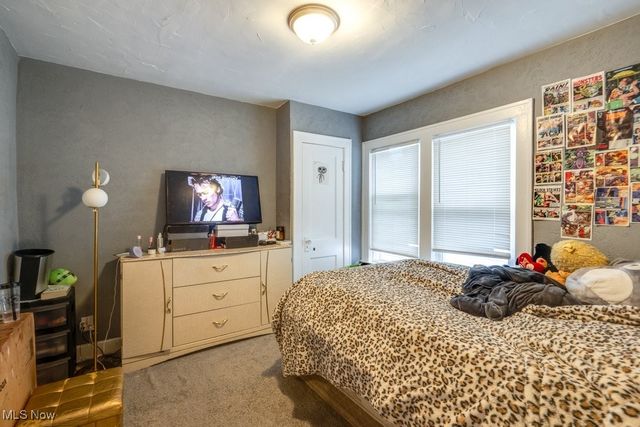 8304 Garfield Boulevard, Garfield Heights, OH 44125