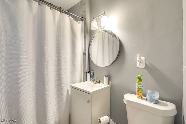 8304 Garfield Boulevard, Garfield Heights, OH 44125