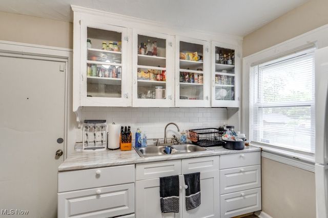 8304 Garfield Boulevard, Garfield Heights, OH 44125