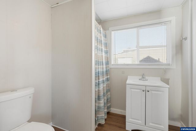5024 SE Jetty Av, Lincoln City, OR 97367