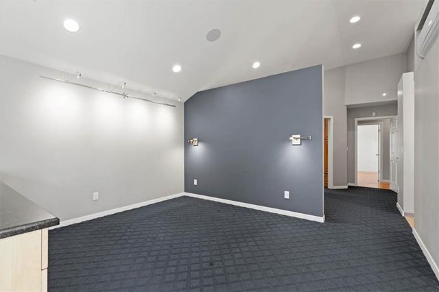 8912 Mohawk Lane, Leawood, KS 66206