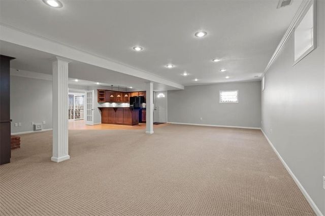 8912 Mohawk Lane, Leawood, KS 66206