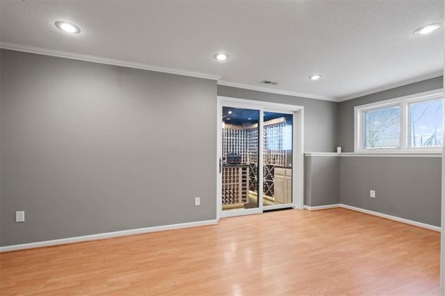 8912 Mohawk Lane, Leawood, KS 66206