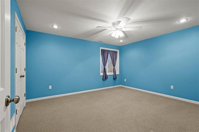 8912 Mohawk Lane, Leawood, KS 66206