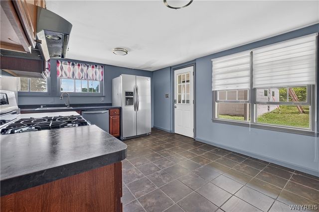2623 Hakanaw Avenue, Hamburg, NY 14075