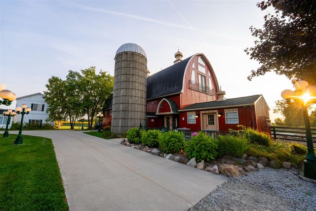 2681 Hadley Road, Lapeer, MI 48446