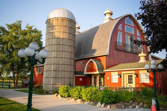 2681 Hadley Road, Lapeer, MI 48446