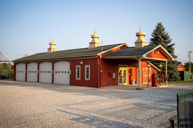 2681 Hadley Road, Lapeer, MI 48446