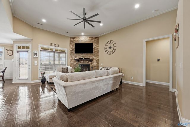 110 Summer Walk Lane, Harvest, AL 35749