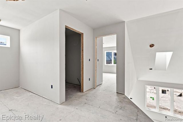 3333 Cornerstone Drive 68, Lake Orion, MI 48360