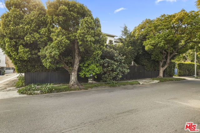 3943 Wade Street, Los Angeles, CA 90066