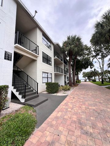700 EXECUTIVE CENTER Drive 211, West Palm Beach, FL 33401