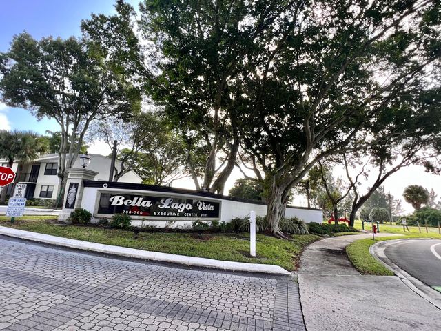 700 EXECUTIVE CENTER Drive 211, West Palm Beach, FL 33401