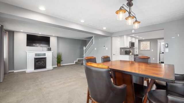3155 Cottonwood Court NE, Millersport, OH 43046