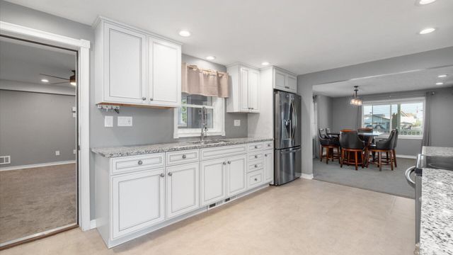 3155 Cottonwood Court NE, Millersport, OH 43046